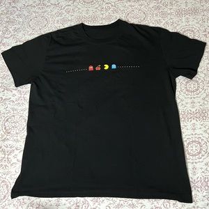 🧿Thrifted🧿 PAC-MAN Black T-Shirt / Size isn’t listed, see measurements!